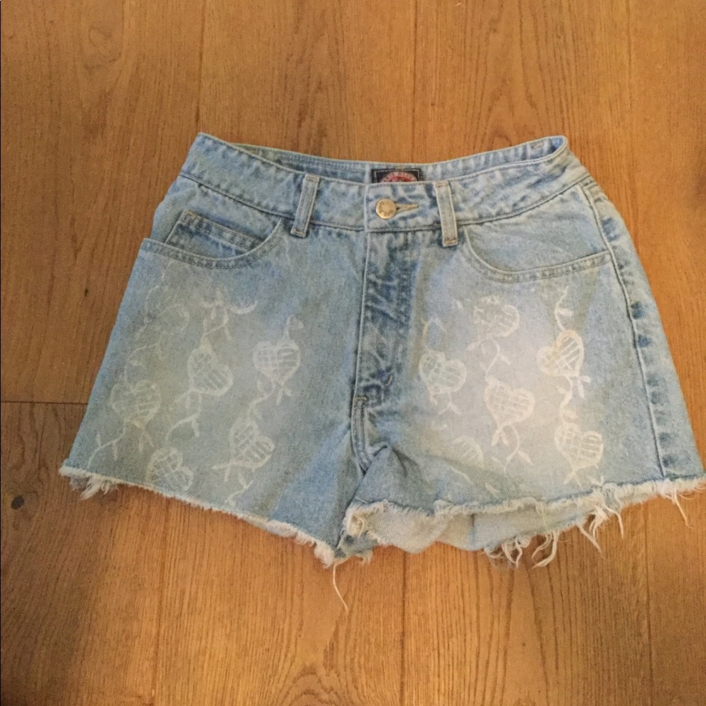 High waisted heart print shorts 💜✨💜✨💜
